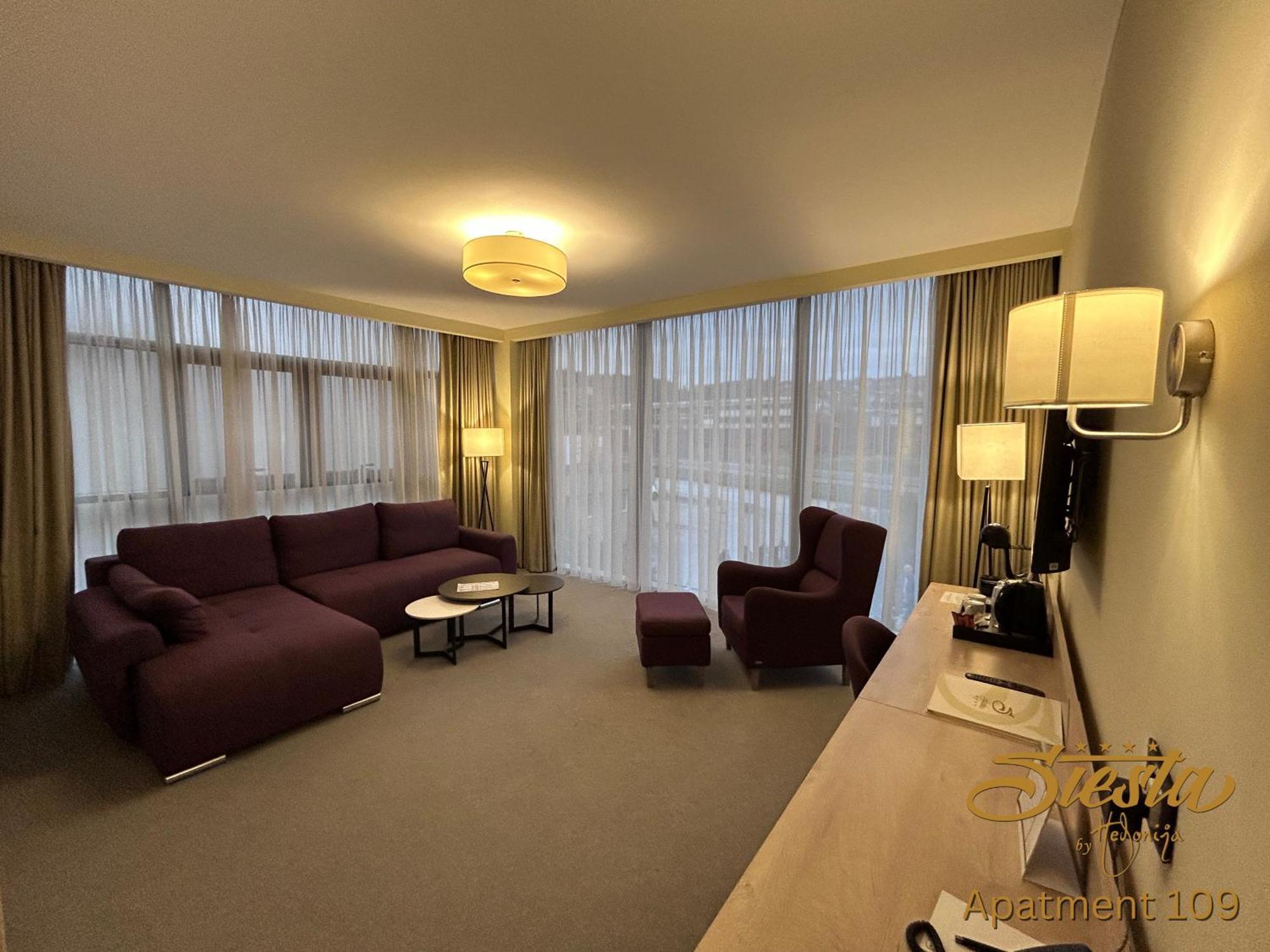 Hotel Siesta Uzice Exterior photo